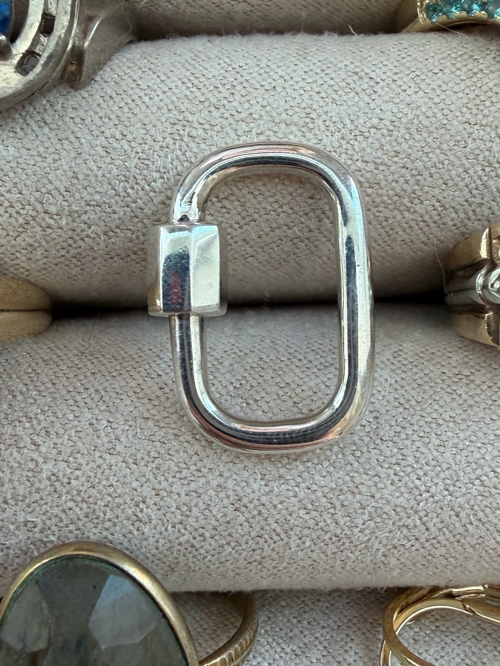 Sterling Silver Oval Lock Carabiner Pendant Necklace - Polished Silver